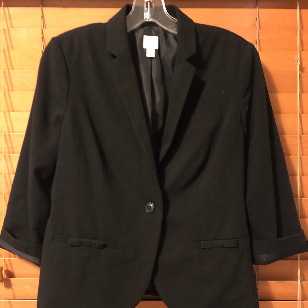 Gently used Lauren Conrad fitted blazer